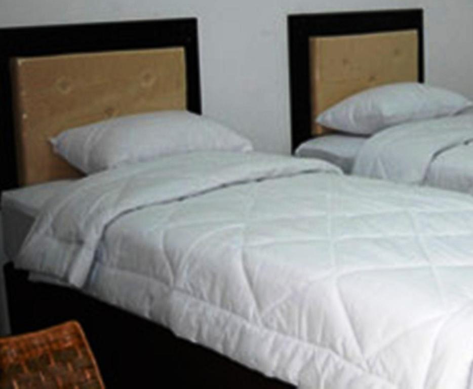 Hotel Sinar Tambolaka Waingapu 객실 사진