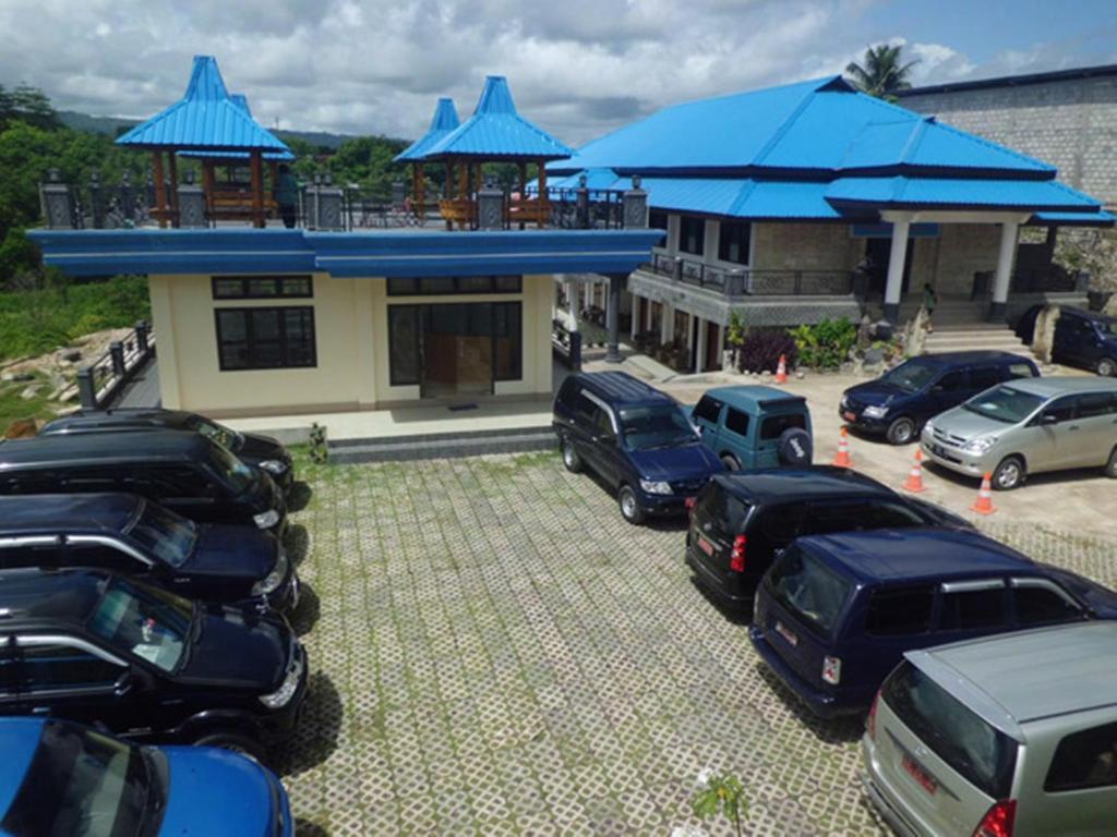 Hotel Sinar Tambolaka Waingapu 외부 사진